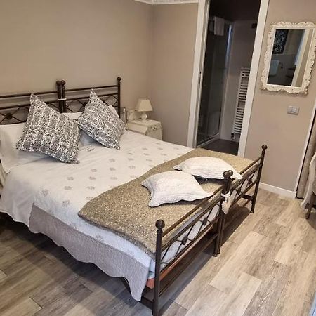 Le Stanze Di Rigoletto Bed & Breakfast Parma Bagian luar foto